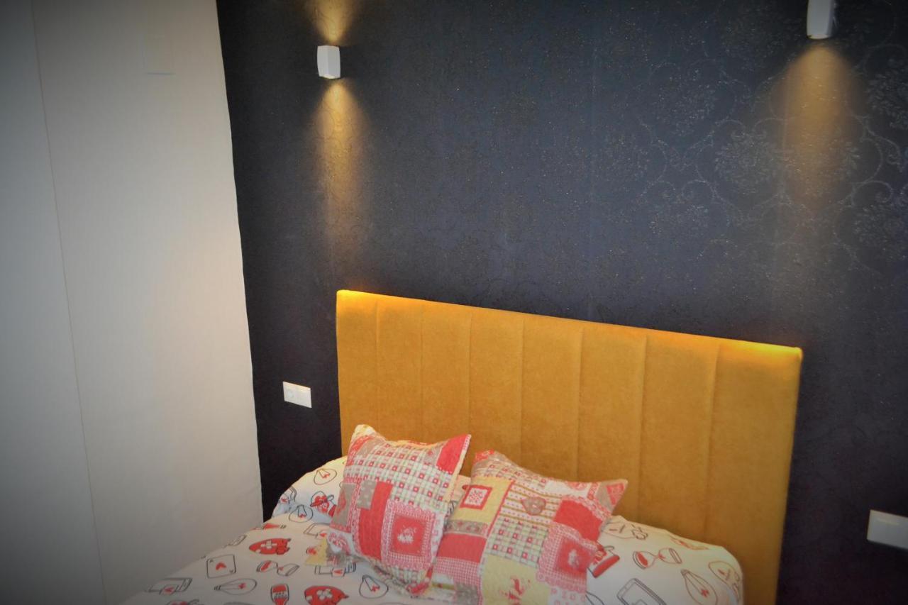 Vialia 2 Centro Appartement Málaga Buitenkant foto
